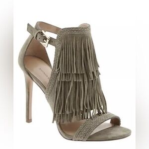 Suede Banana Republic Fringe Heels muted light green 9W